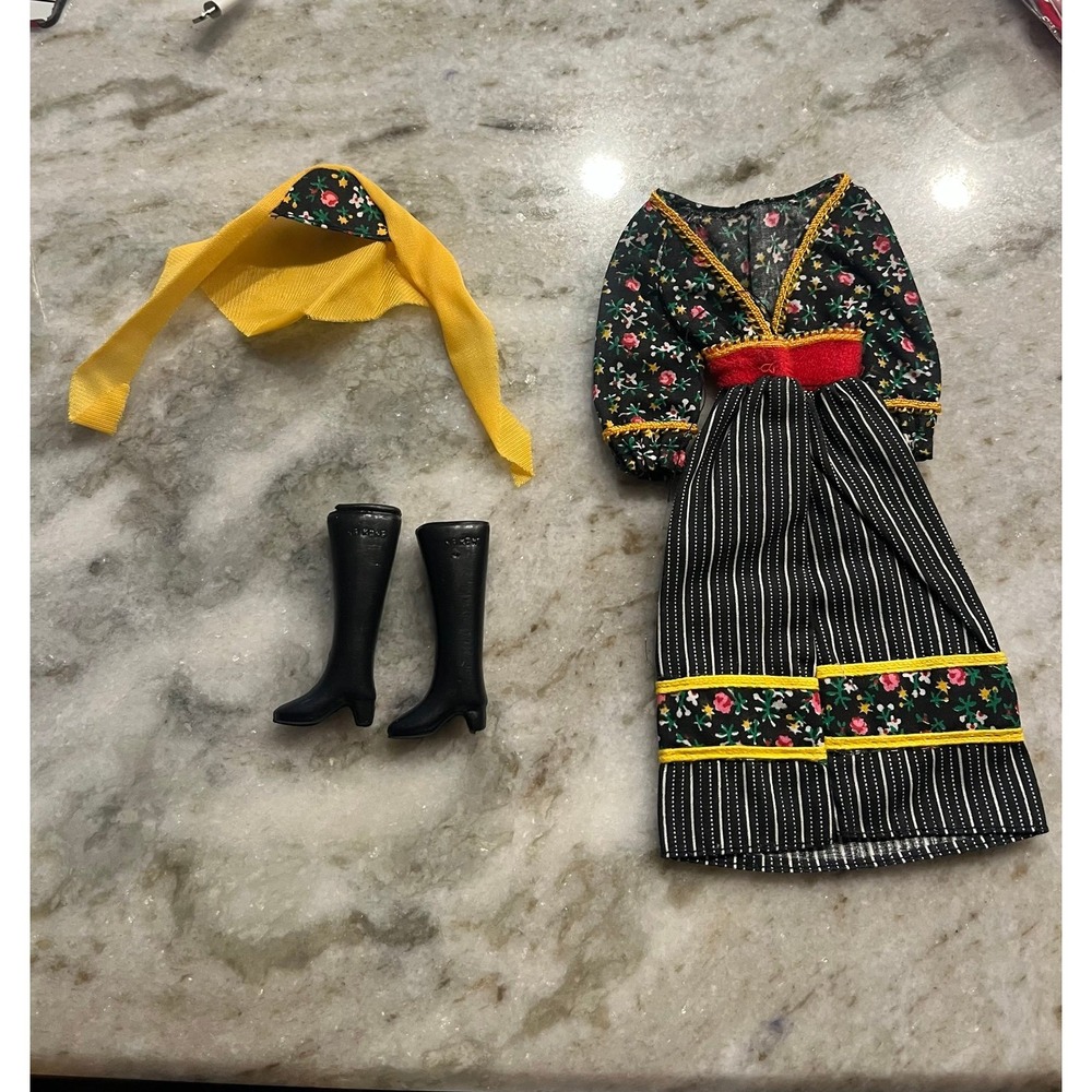 Vintage outfit Barbie Best Buy "Peasant Dress" #‎ 2561 Mattel 1978